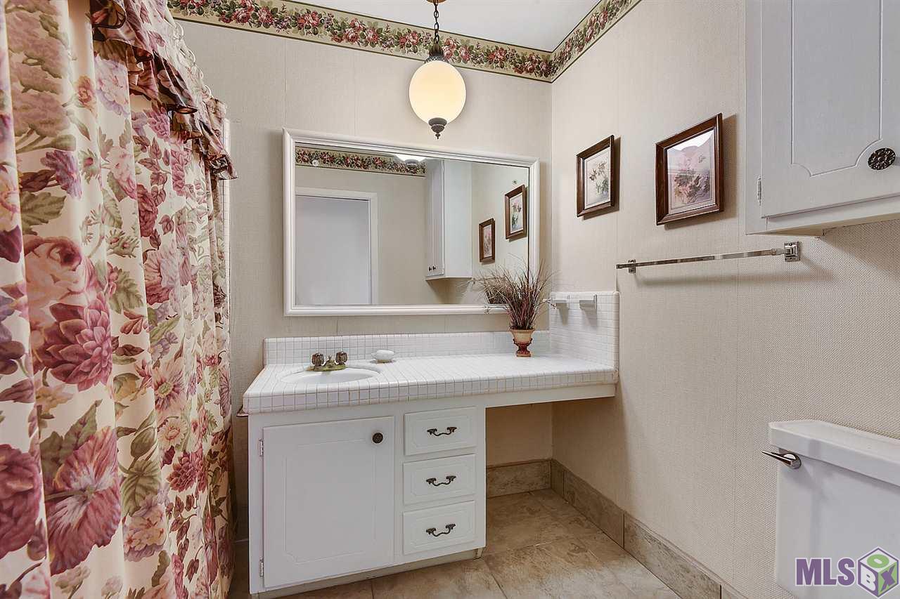 9823 Regency Drive Baton Rouge, LA 70815 - Photo 10 of 12 Gallery Image 10