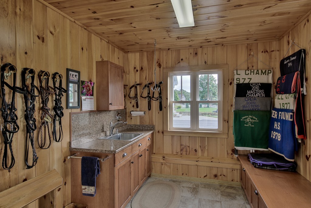 15 Powers Road Mendon, MA 01756 - Photo 26 of 30 Gallery Image 26