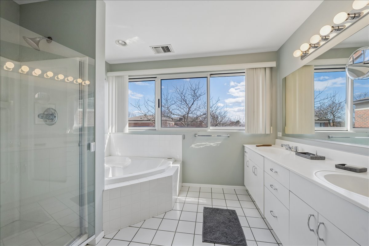 421 Milford Road Deerfield, IL 60015 - Photo 20 of 32
