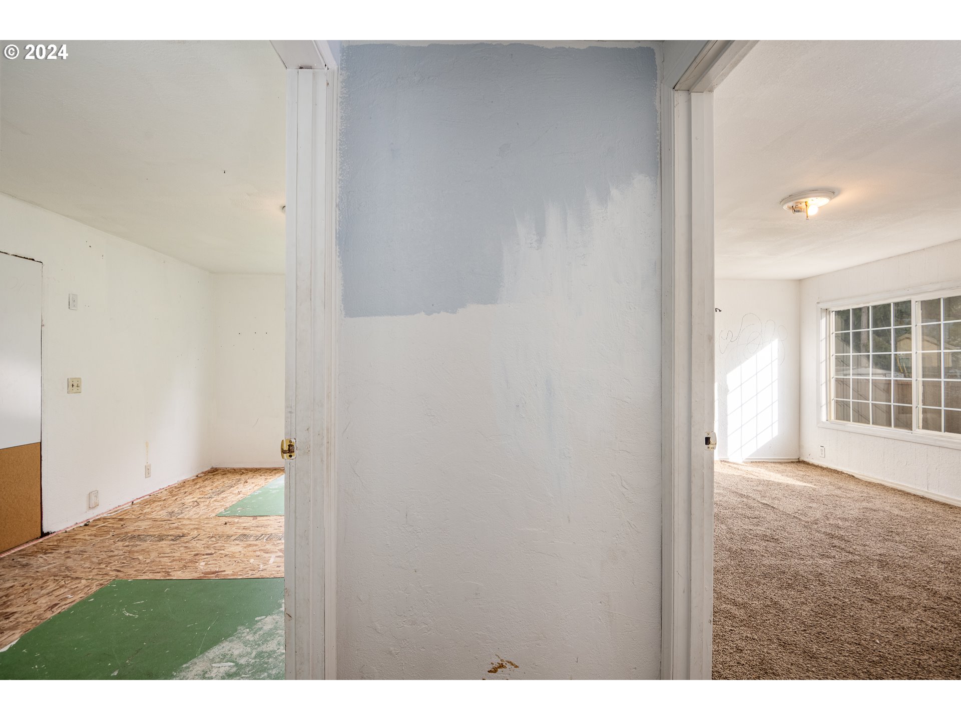 1487 30th Street Springfield, OR 97478 - Photo 30 of 37 a view of an empty room