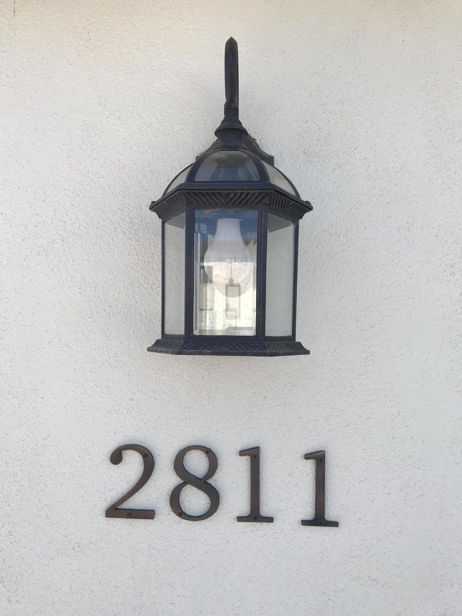 2811 East Osborn Road Phoenix, AZ 85016 - Photo 3 of 36 House Numbers