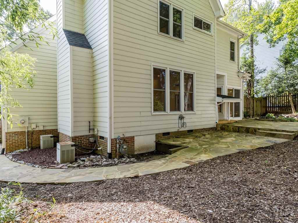 115 Arlington Ridge Cary, NC 27513 - Photo 28 of 30 Backyard
