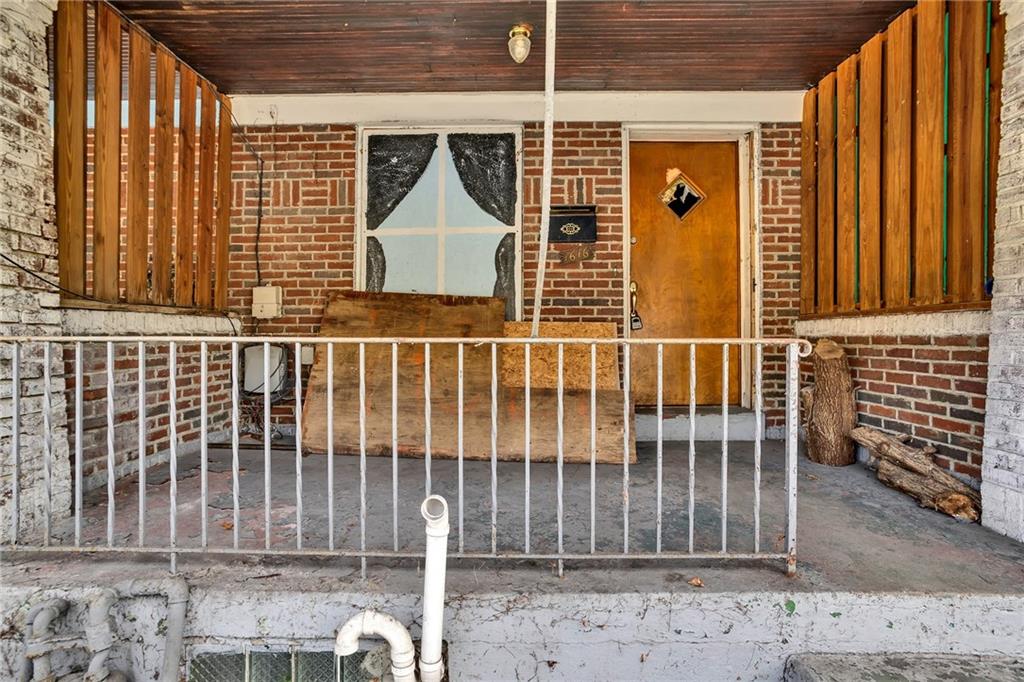 1616 Montier Street Pittsburgh, PA 15221 - Photo 19 of 22 a view of front door