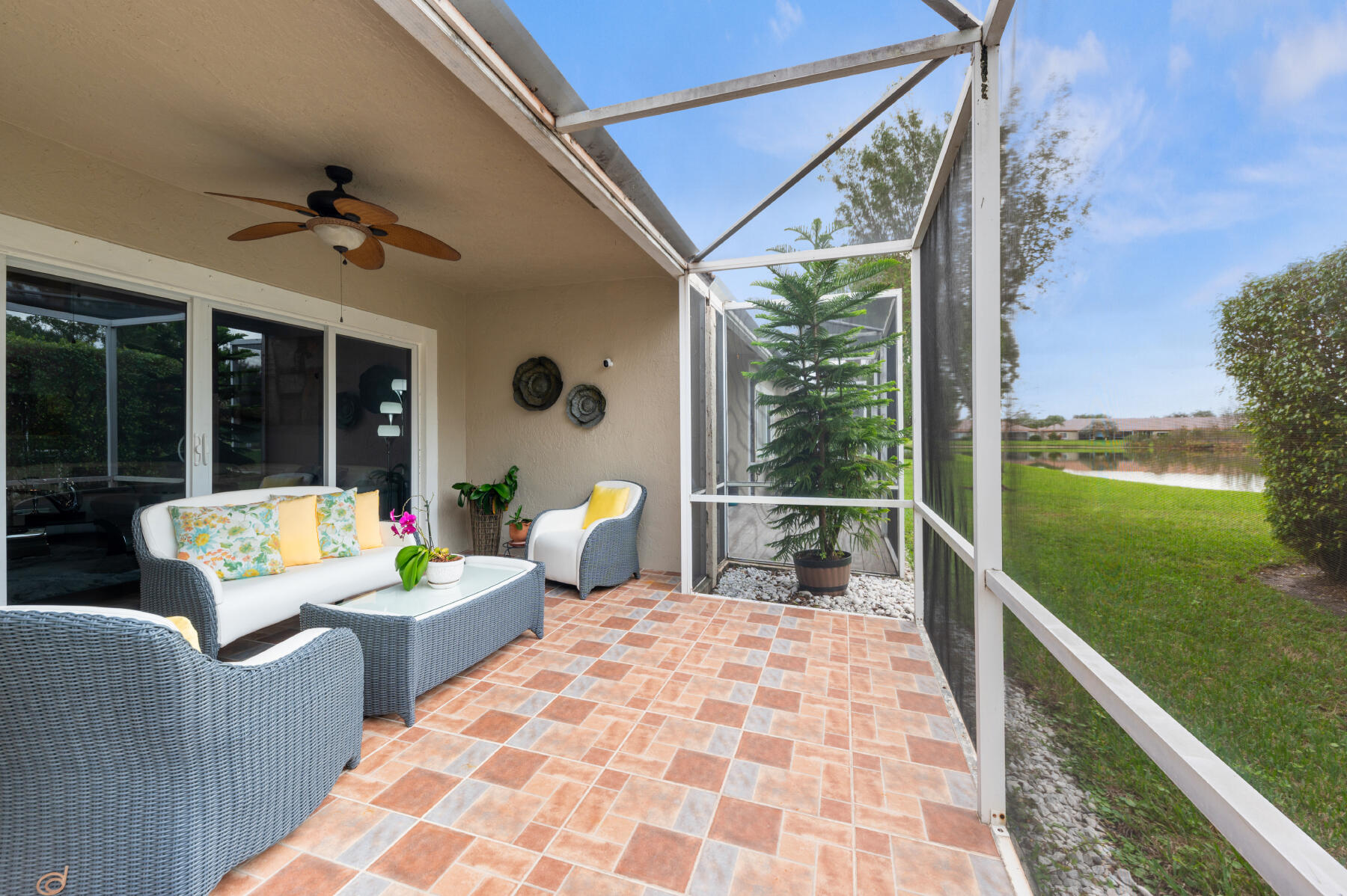 8572 Vía Serena Boca Raton, FL 33433 - Photo 15 of 31 17