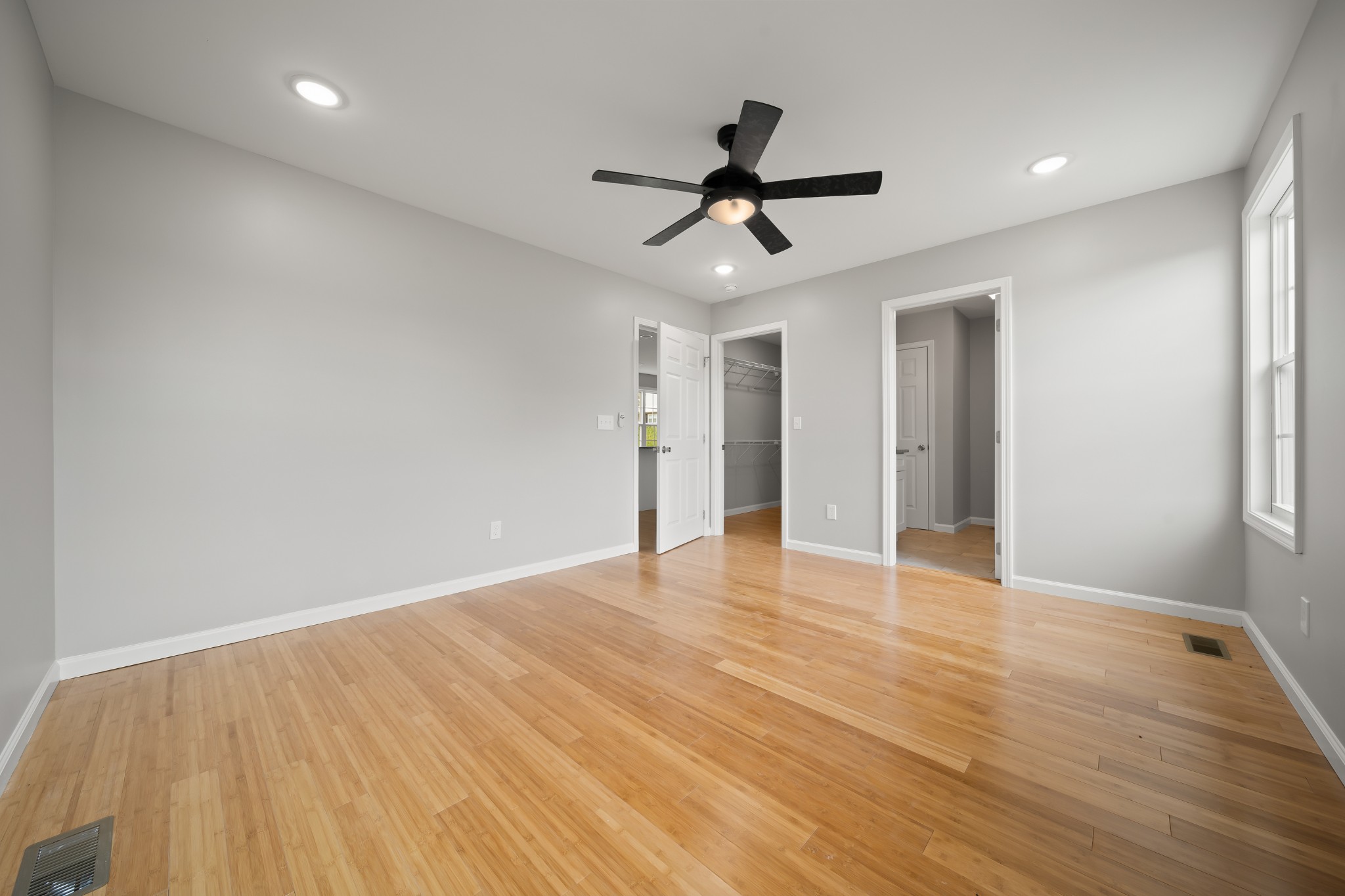 1559 Parker Road Sparta, TN 38583 - Photo 8 of 21