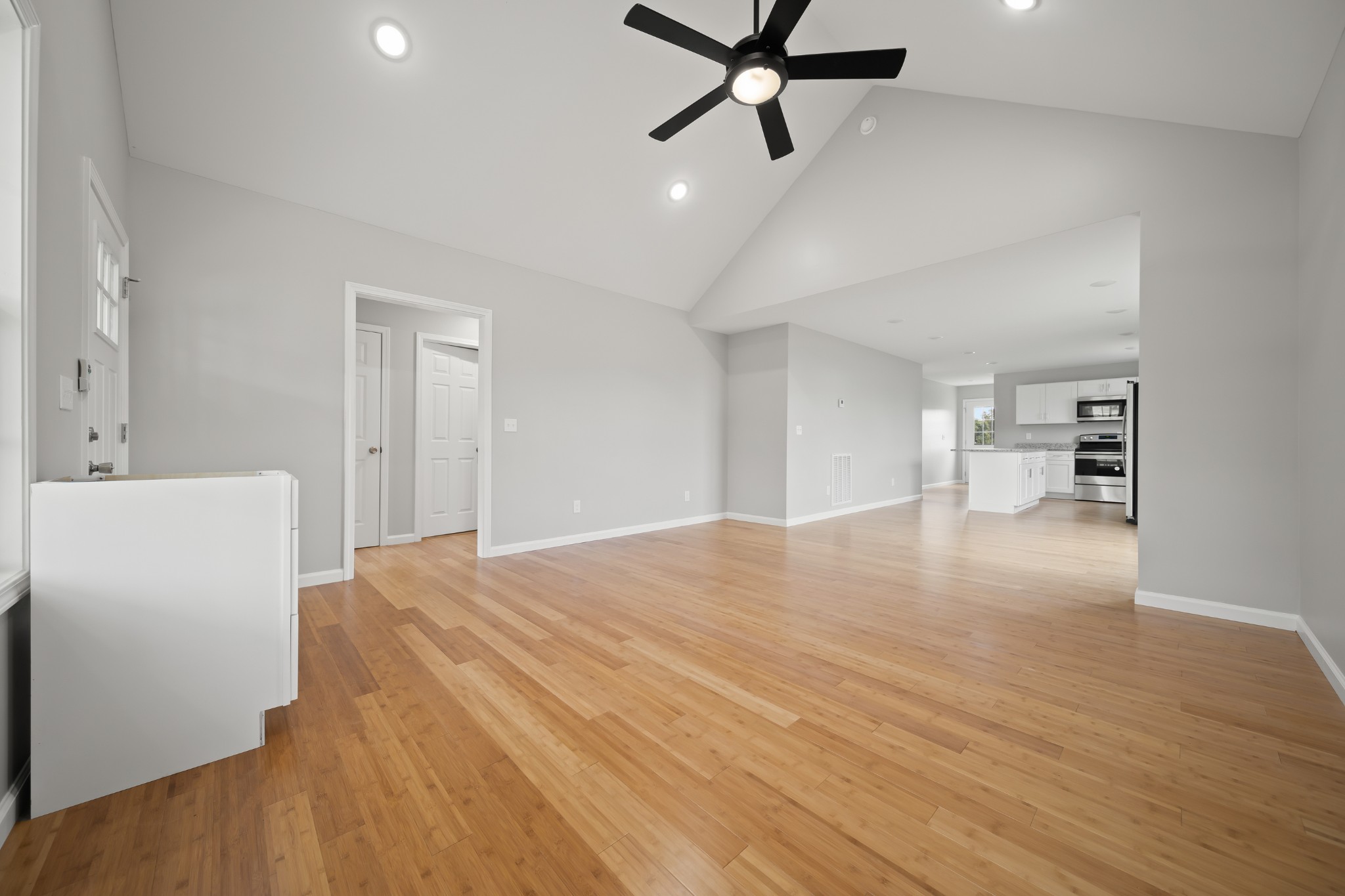 1559 Parker Road Sparta, TN 38583 - Photo 9 of 21