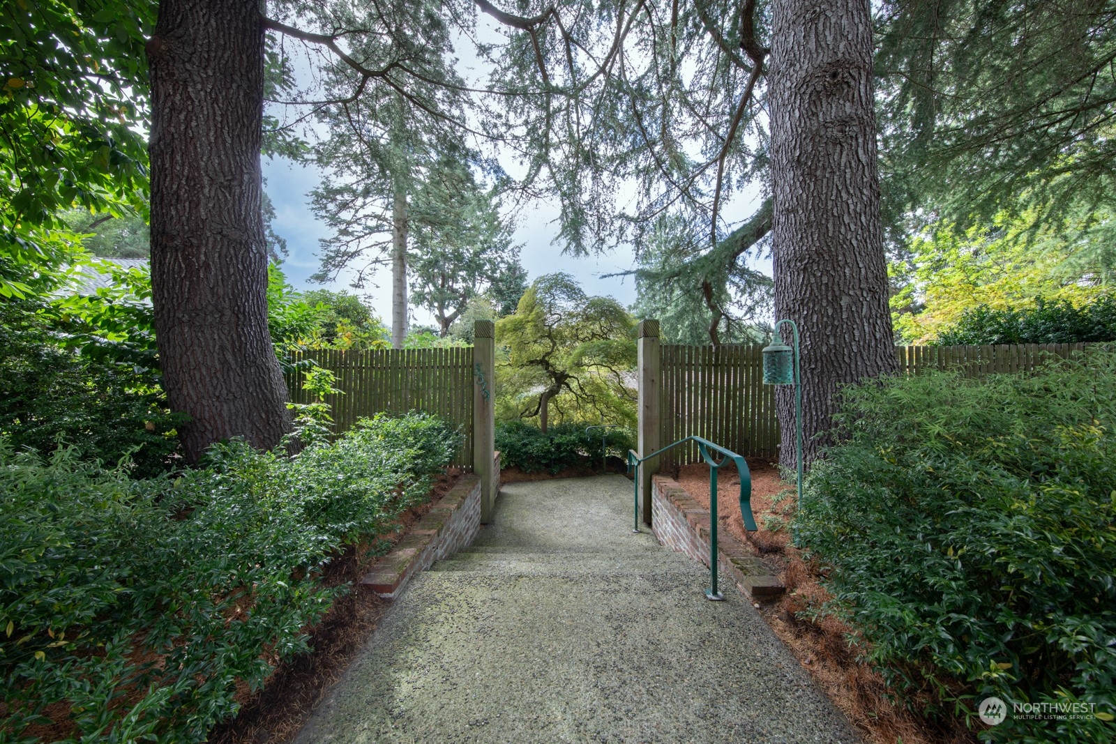 5519 Northeast Windermere Road Seattle, WA 98105 - Photo 1 of 40
