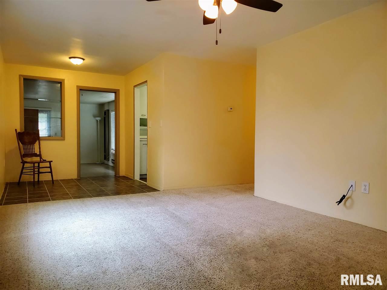 211 Frontenac Road Marquette Heights, IL 61554 - Photo 3 of 13 Gallery Image 3