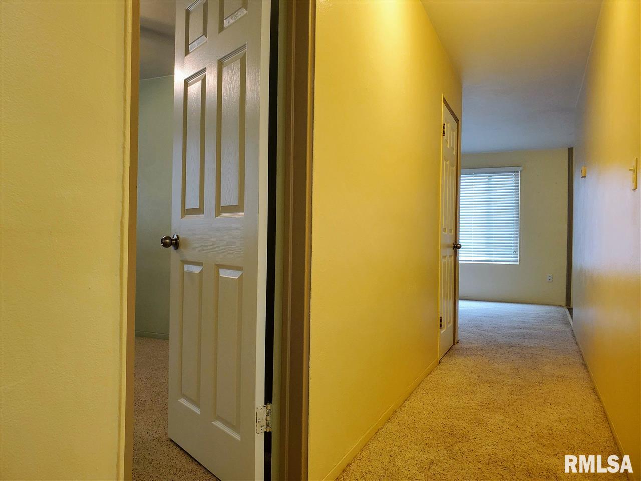 211 Frontenac Road Marquette Heights, IL 61554 - Photo 6 of 13 Gallery Image 6