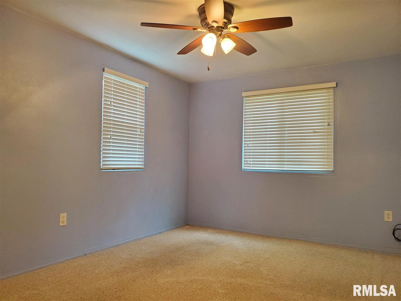 211 Frontenac Road Marquette Heights, IL 61554 - Photo 9 of 13 Gallery Image 9