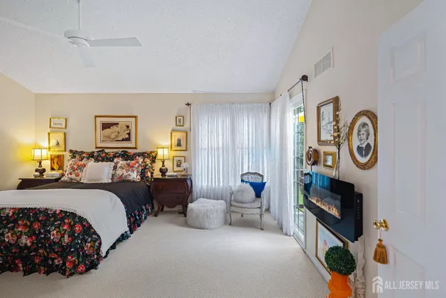 $799,000 | 9 Inverness Court, Monroe Township, NJ 08831