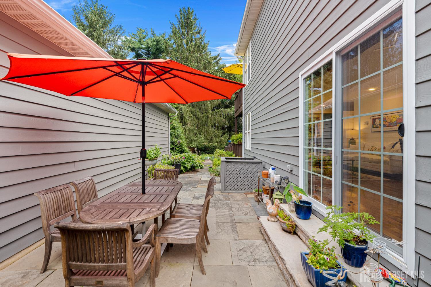 9 Inverness Court Monroe Township, NJ 08831 - Photo 32 of 40