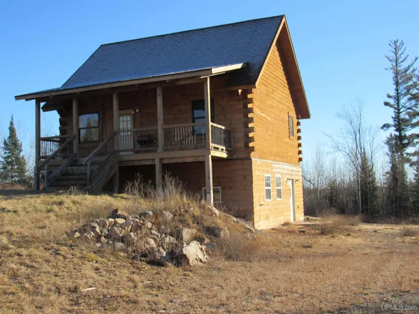 $400,700 | 19007 Cr 601 Road, Champion, MI 49814