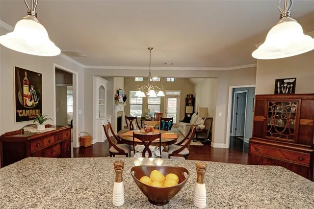 $549,500 | 2770 Middlecreek Way, Cumming, GA 30041