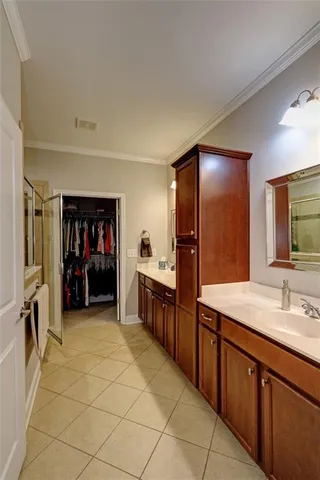 $549,500 | 2770 Middlecreek Way, Cumming, GA 30041