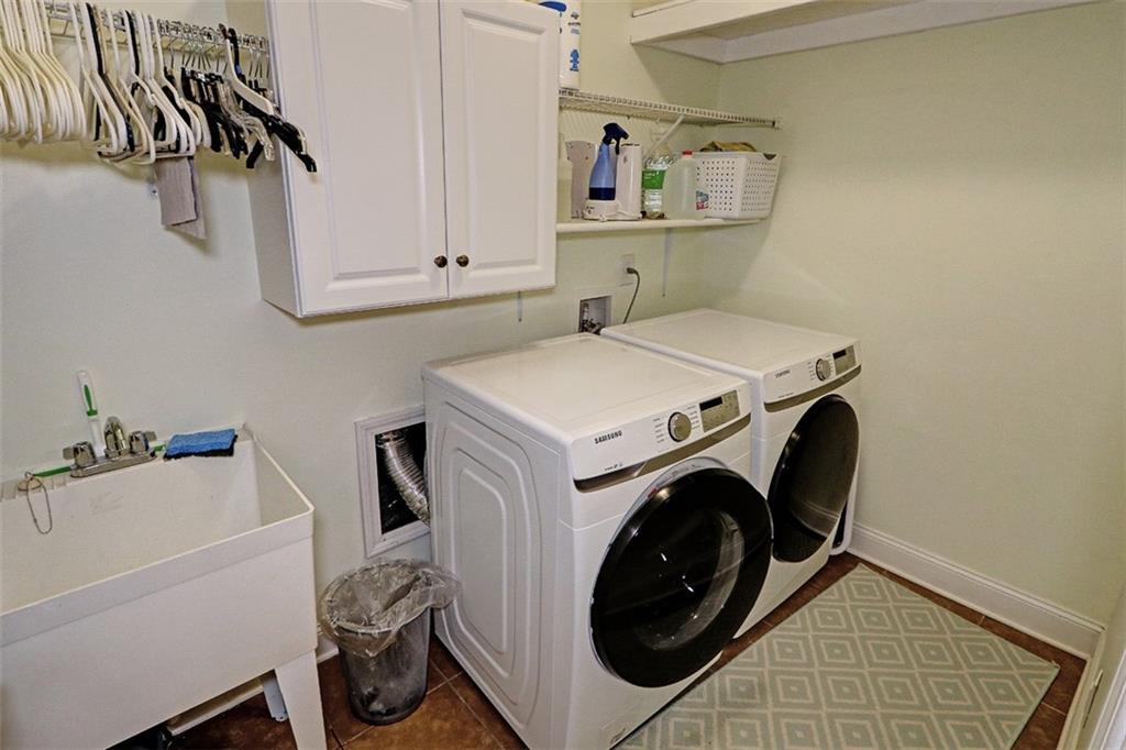 2770 Middlecreek Way Cumming, GA 30041 - Photo 36 of 60