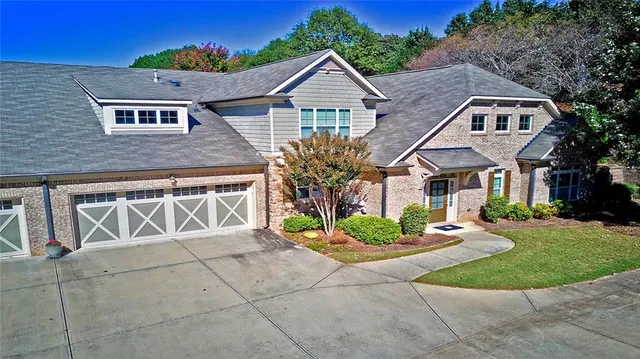 $549,500 | 2770 Middlecreek Way, Cumming, GA 30041