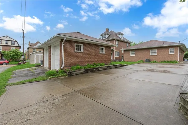 $300,000 | 210 4th Street, Beaver, PA 15009