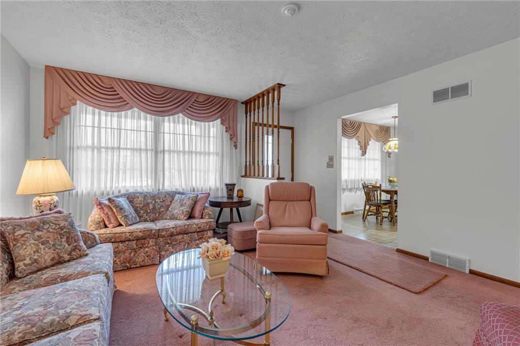210 4th Street Beaver, PA 15009 - Photo 7 of 18