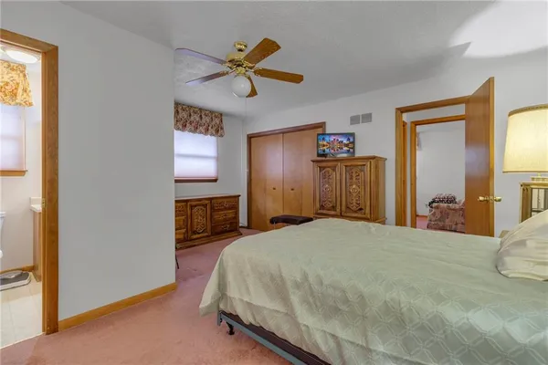 $300,000 | 210 4th Street, Beaver, PA 15009