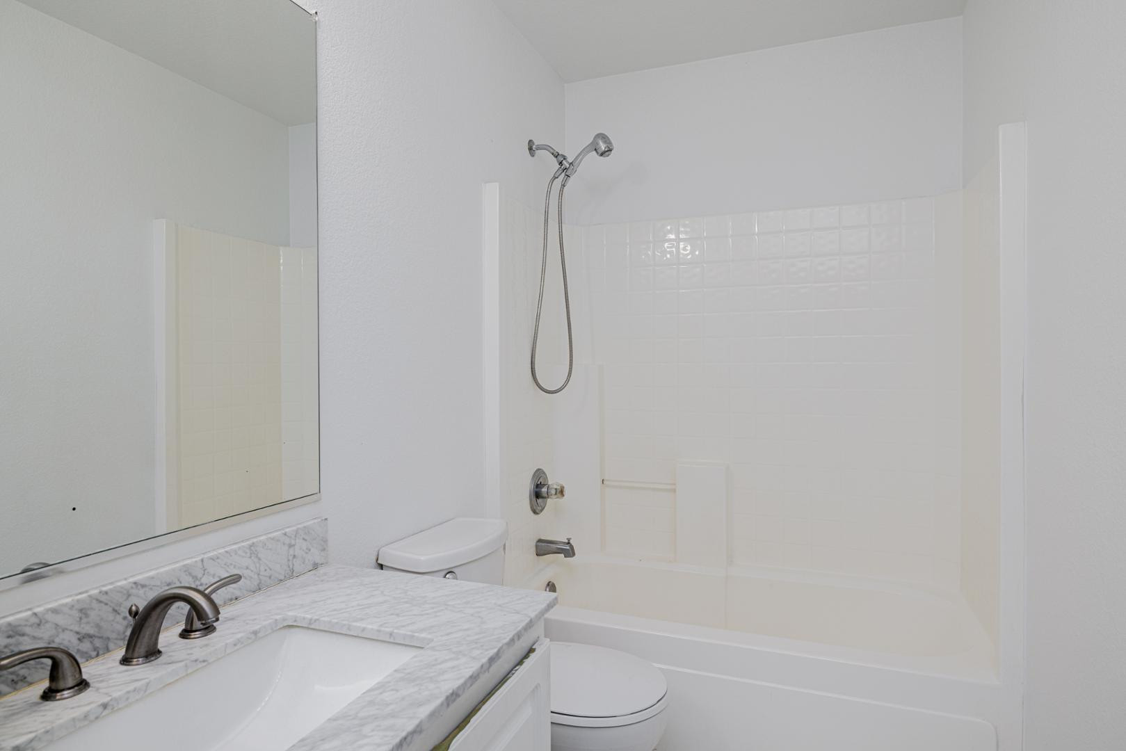 7500 East Deer Valley Road, Unit 169 Scottsdale, AZ 85255 - Photo 19 of 41 Photo #26