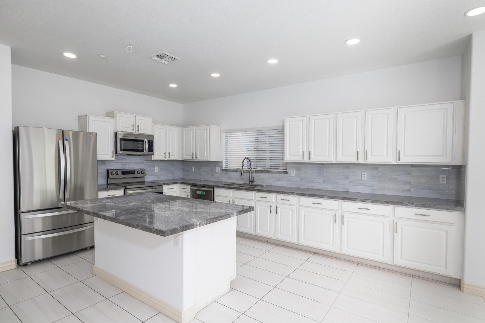 7500 East Deer Valley Road, Unit 169 Scottsdale, AZ 85255 - Photo 40 of 41 Photo #75
