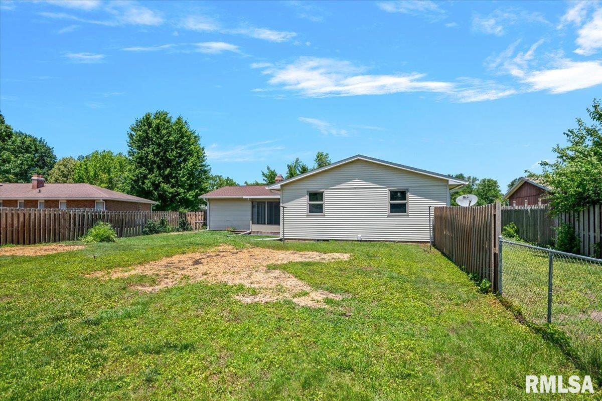 2320 Lindbergh Boulevard Springfield, IL 62704 - Photo 36 of 36