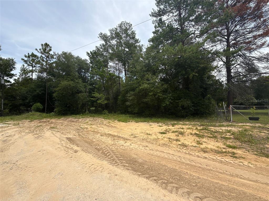 140 Cherokee Drive Interlachen, FL 32148 - Photo 2 of 10 a view of a lake view