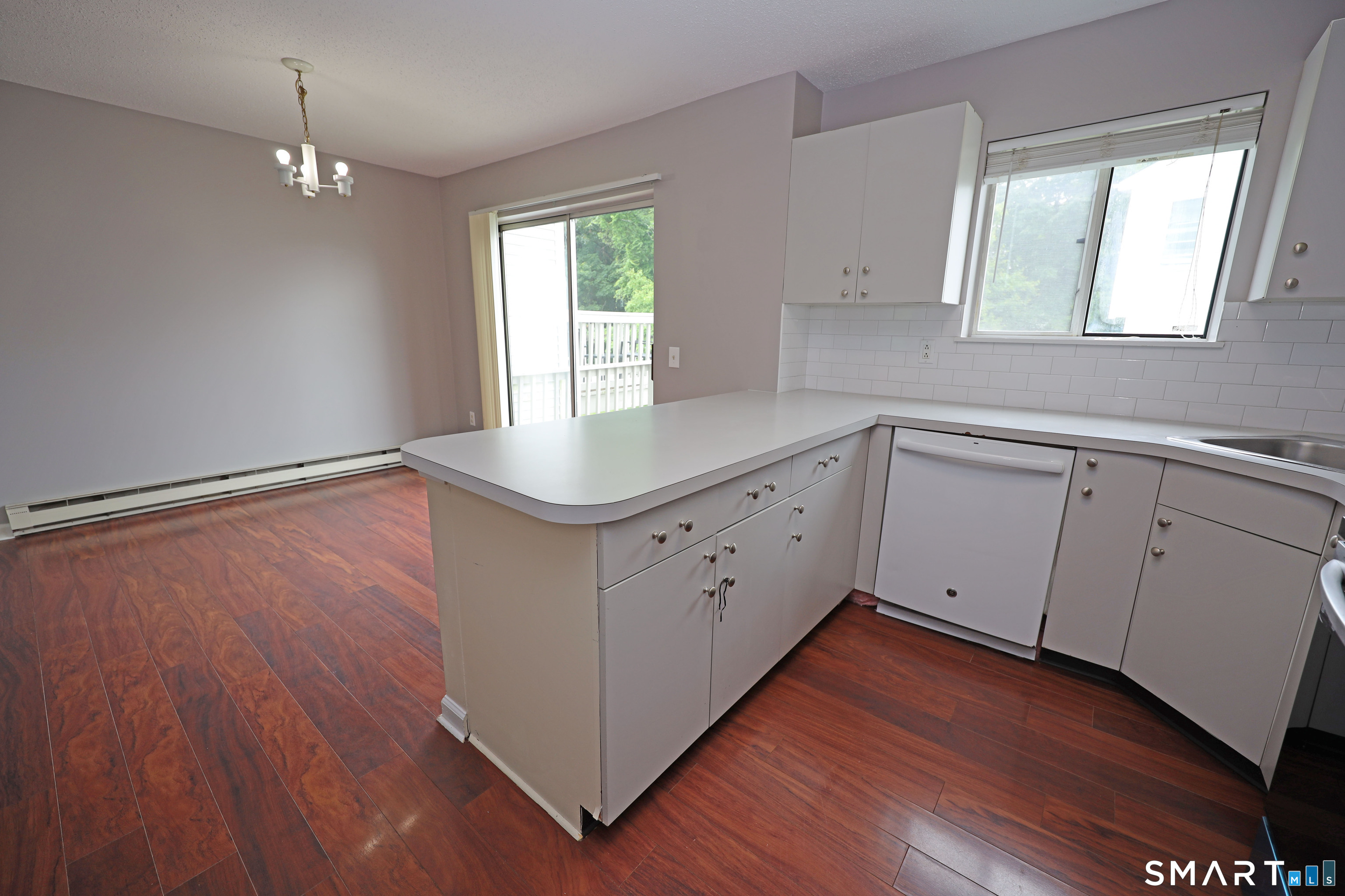 925 Oronoke Road, Unit 25G Waterbury, CT 06708 - Photo 4 of 16