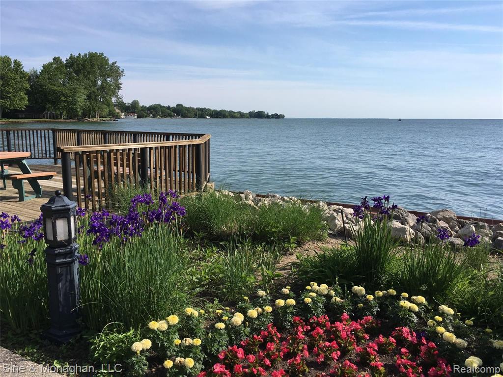 35 Vernier Road Grosse Pointe Shores, MI 48236 - Photo 37 of 38