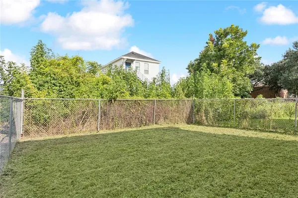 $262,000 | 2113-15 Forstall Street, New Orleans, LA 70117