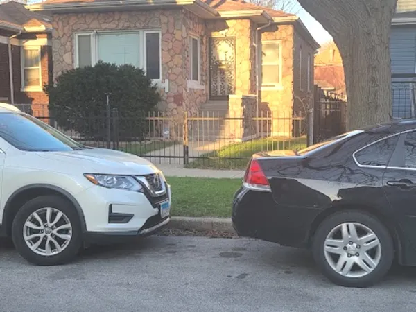 $180,000 | 7939 South Kingston Avenue, Chicago, IL 60617