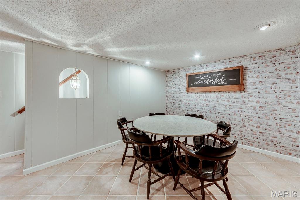 9506 Trinadad Lane St. Louis, MO 63126 - Photo 26 of 44