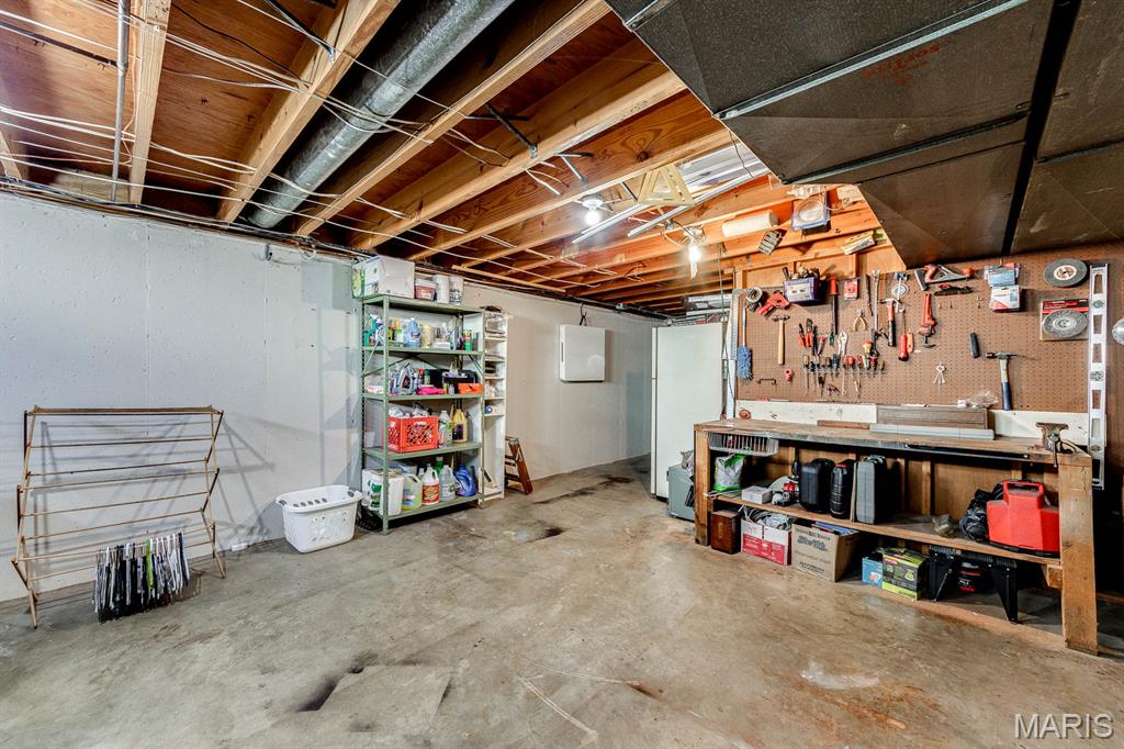 9506 Trinadad Lane St. Louis, MO 63126 - Photo 35 of 44