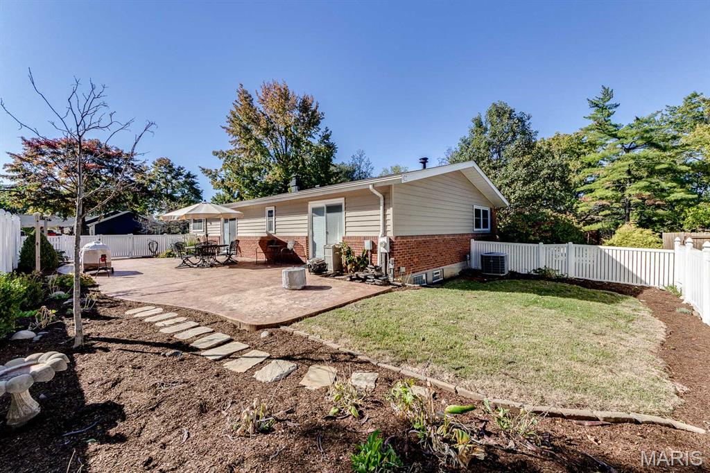 9506 Trinadad Lane St. Louis, MO 63126 - Photo 39 of 44