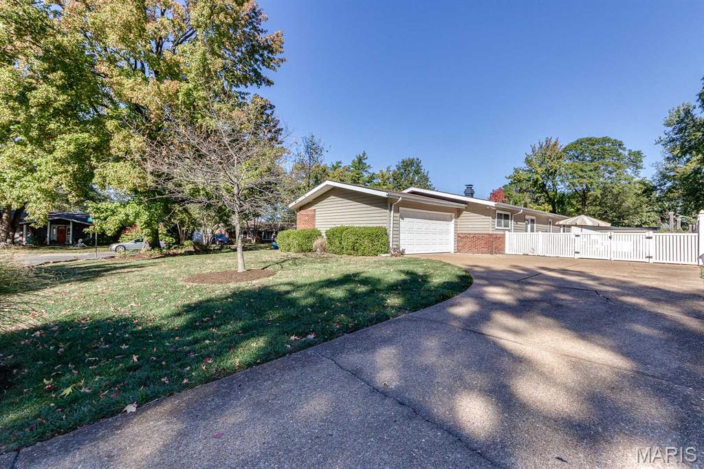 9506 Trinadad Lane St. Louis, MO 63126 - Photo 41 of 44