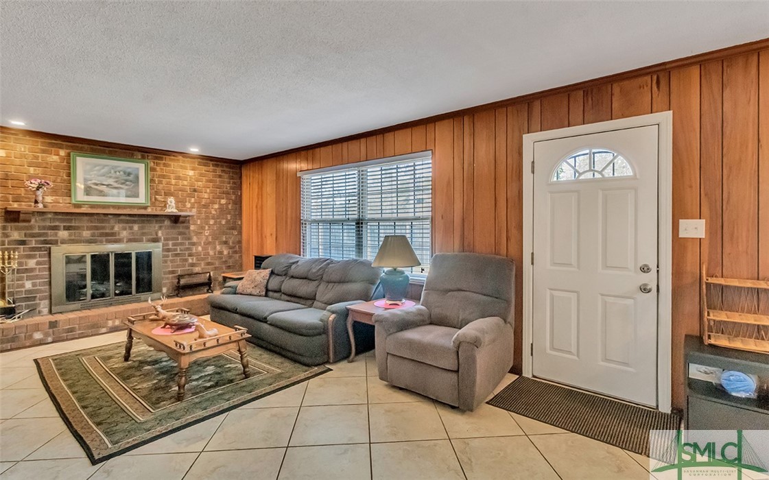 808 Birchwood Road Savannah, GA 31419 - Photo 18 of 31