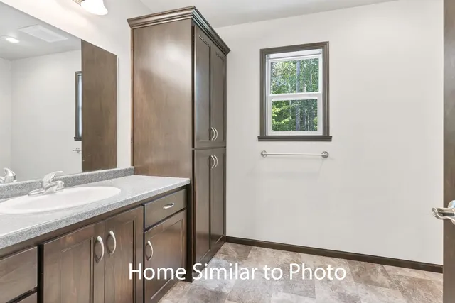 $439,900 | 1700 Betty Jean Ln Green, Green Bay, WI 54313