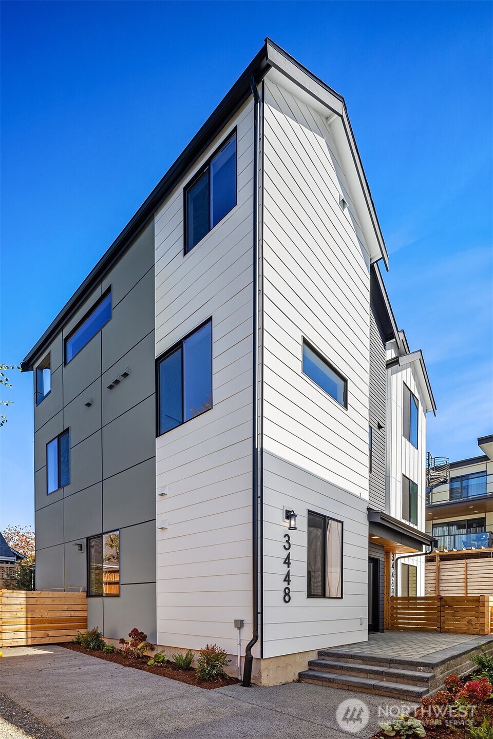 3448 Northwest 65th Street Seattle, WA 98117 - Photo 3 of 40