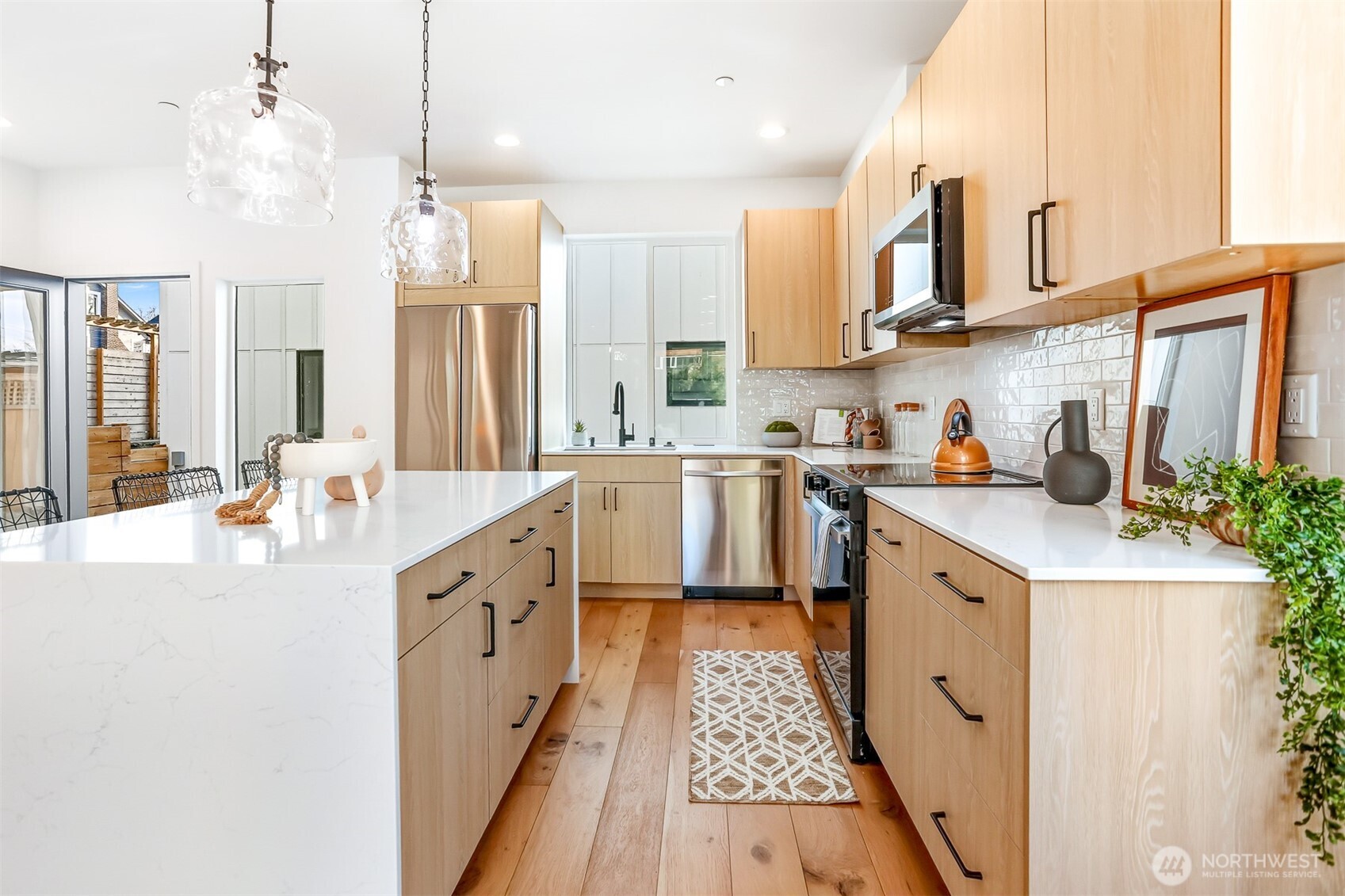 3448 Northwest 65th Street Seattle, WA 98117 - Photo 5 of 40