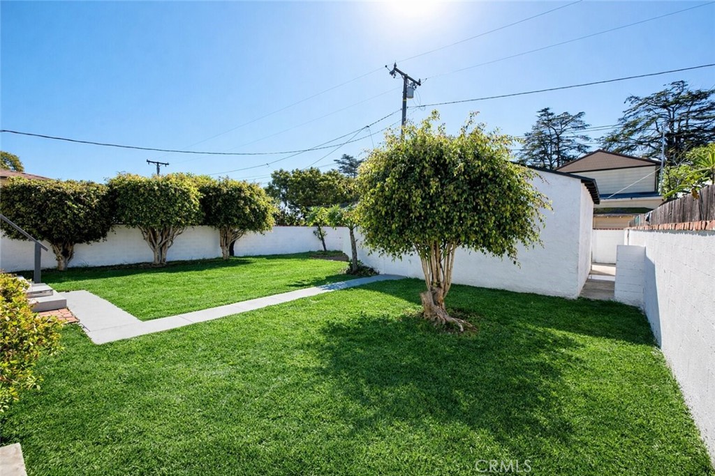 246 Doris Avenue Oxnard, CA 93030 - Photo 21 of 23