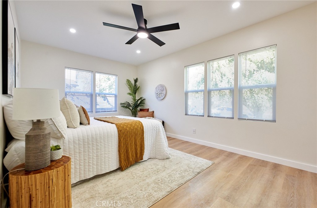 246 Doris Avenue Oxnard, CA 93030 - Photo 10 of 23