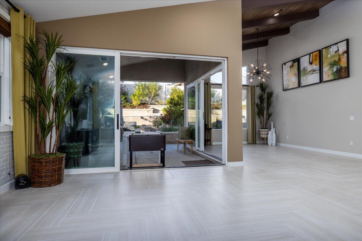1514 Overpark Lane Beaumont, CA 92223 - Photo 10 of 76 13-Living Room