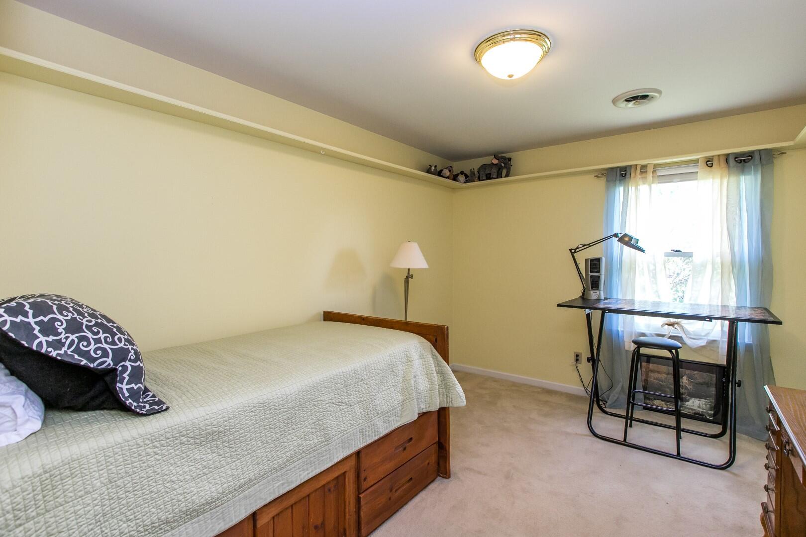 1086 Rockbridge Road Lexington, KY 40515 - Photo 37 of 65 3-28 (Large)