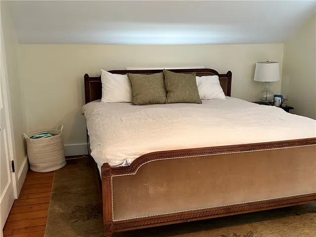 $3,200 | 15 Chestnut Street, Newport, RI 02840