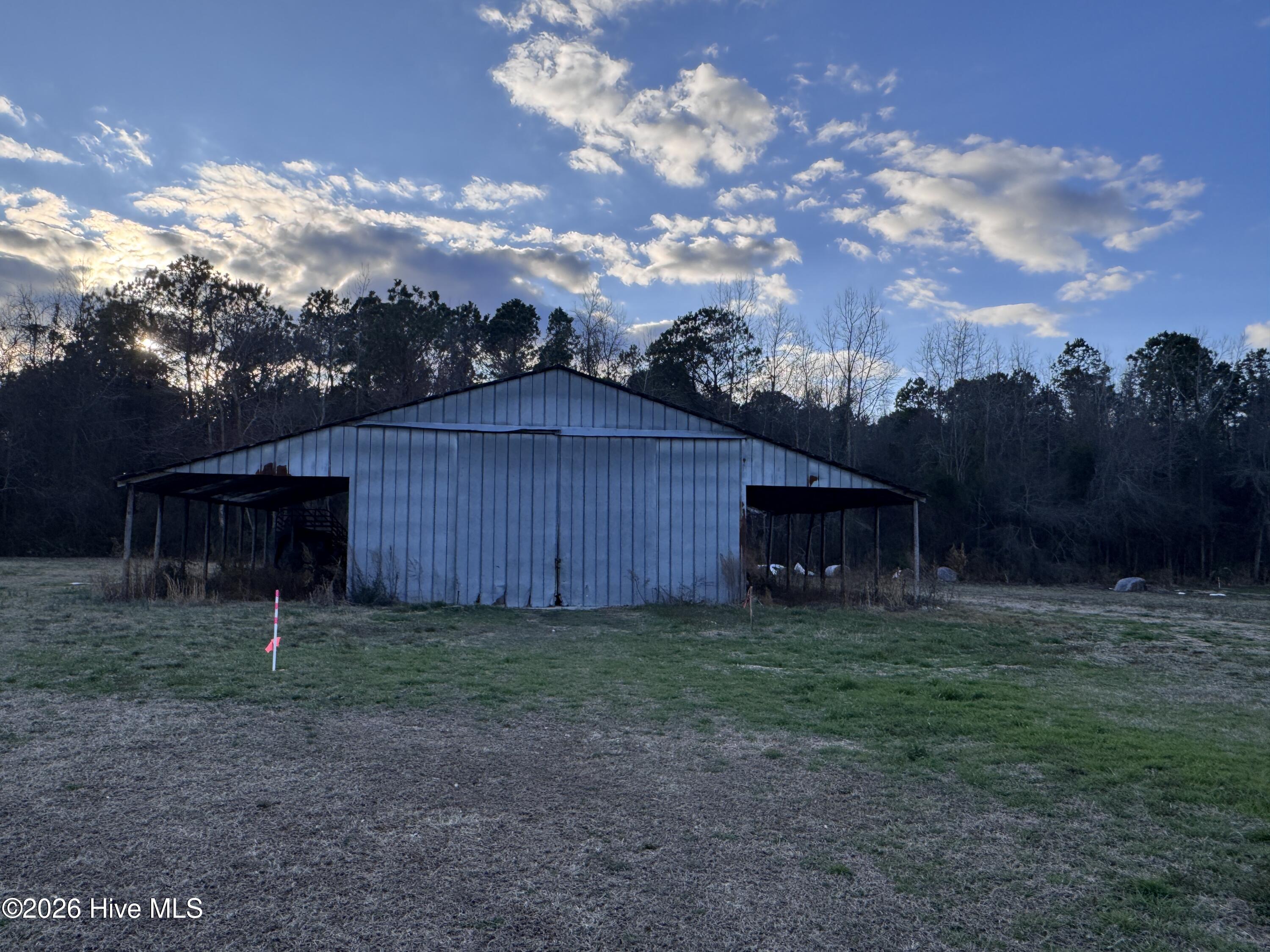 3222 Perry Blizzard Road Deep Run, NC 28525 - Photo 2 of 4 IMG_4808