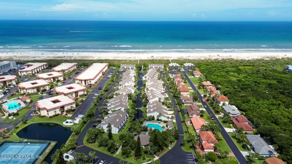 a view of an outdoor space