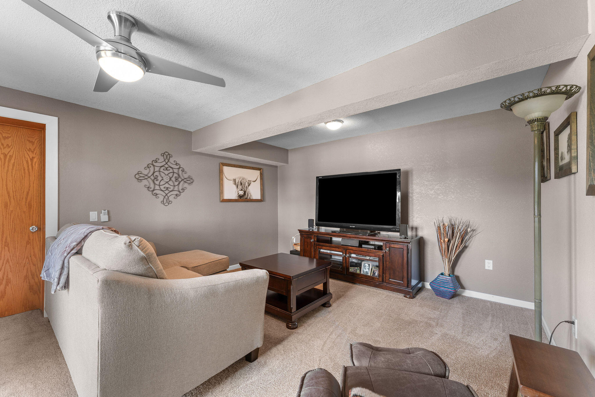 500 Timberlane Point Road Branson, MO 65616 - Photo 35 of 45 Downstairs Sitting Room
