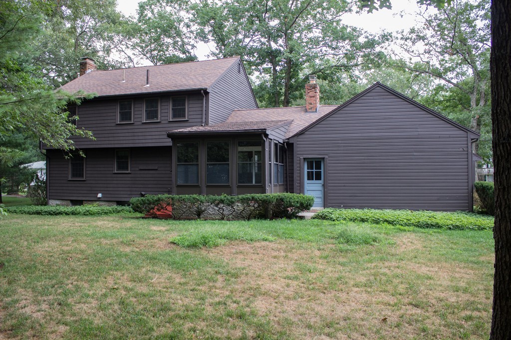 13 Emerson Road Medfield, MA 02052 - Photo 18 of 19 Gallery Image 18