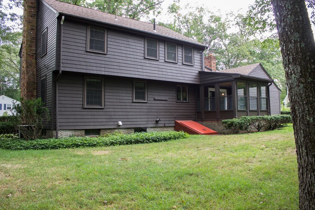 13 Emerson Road Medfield, MA 02052 - Photo 19 of 19 Gallery Image 19